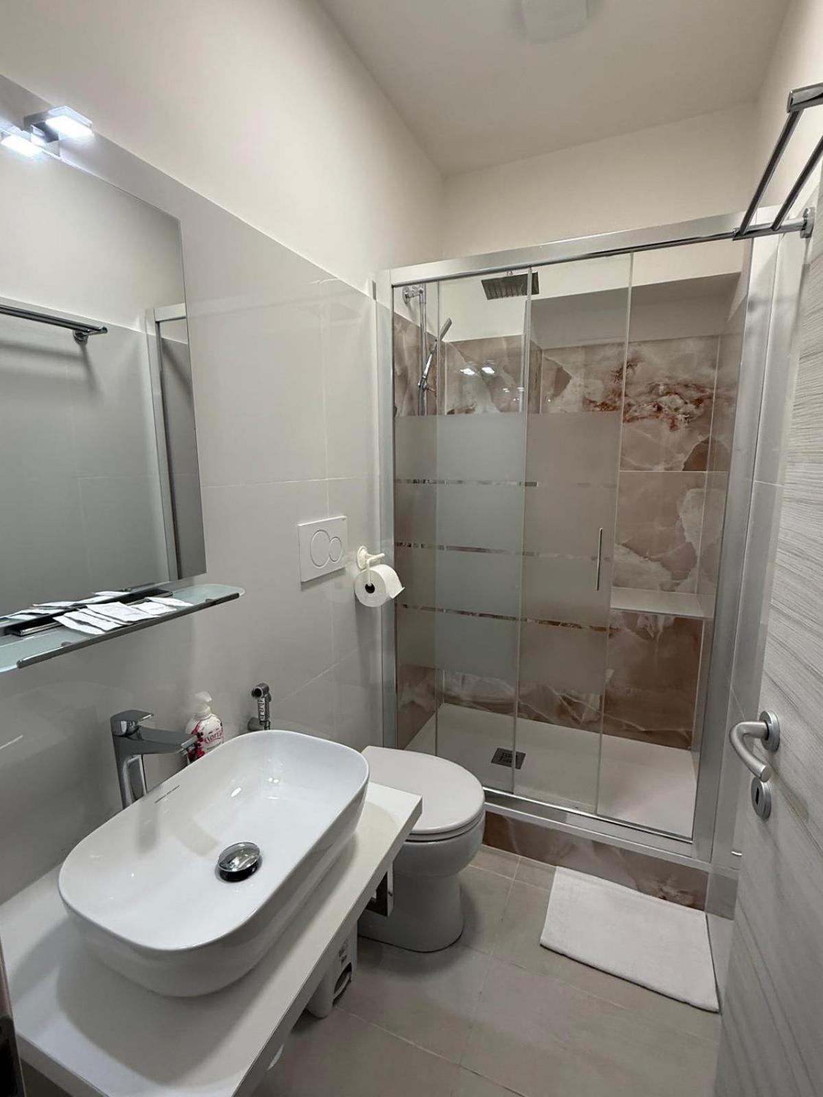 Sweety Rome Hotel Екстериор снимка